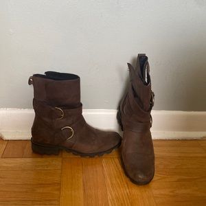 Sorel moto boots